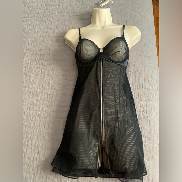 La perla Black Mesh Babydoll. no panty. - Picture 4 of 7